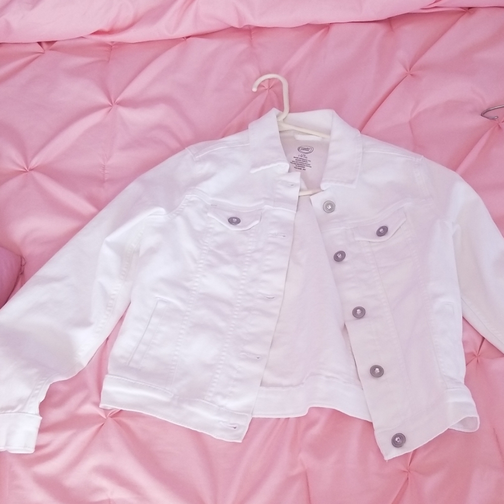 White jacket